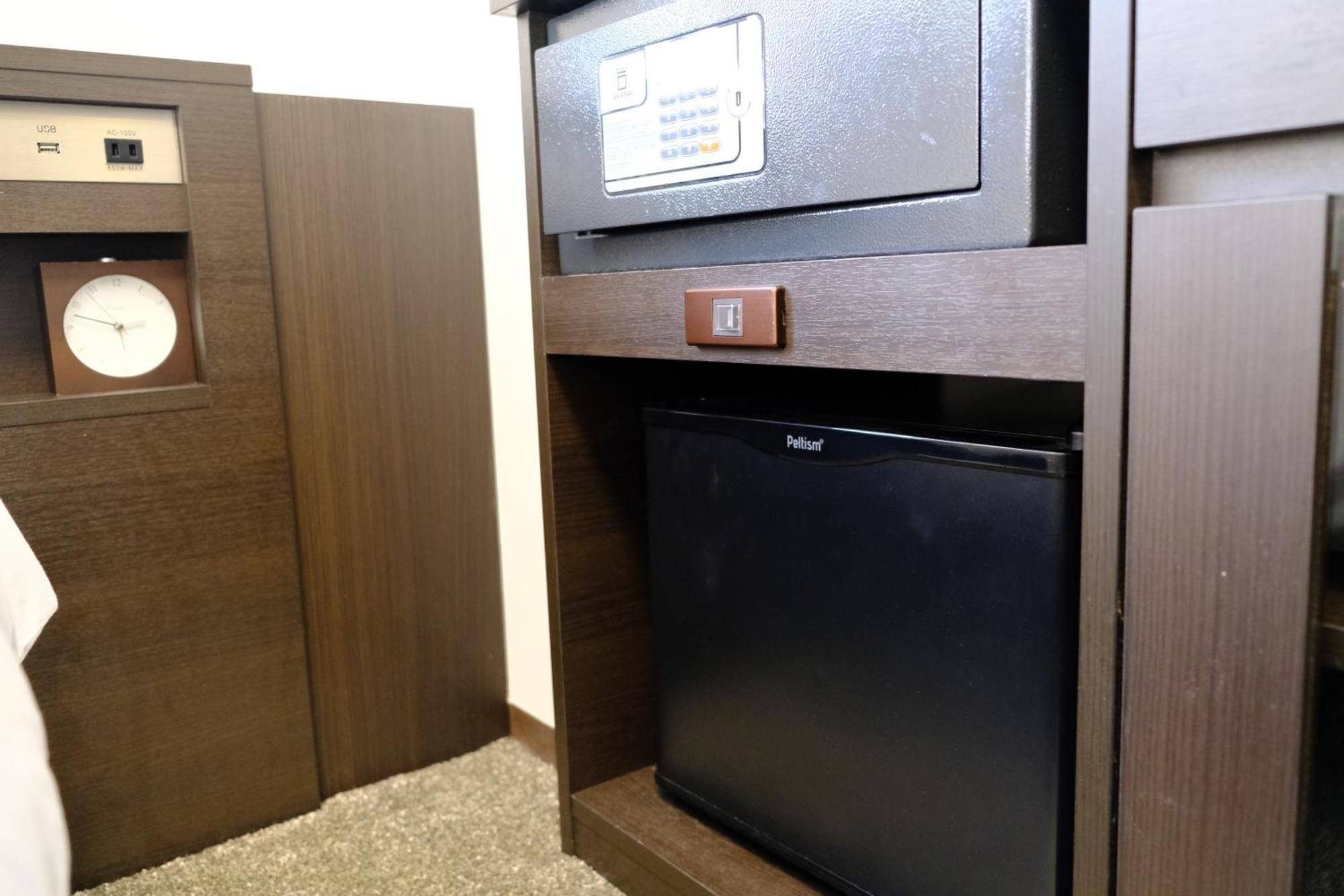 Garner Hotel Osaka Honmachi Kita Semba By Ihg Exteriör bild